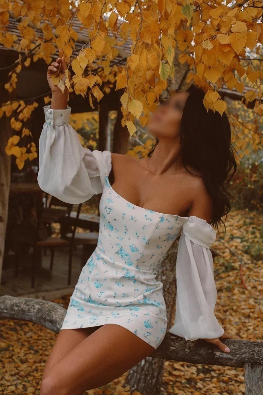 Проститутка Питера Мила с 1 размером груди предлагает интим услуги у метро Автово  +7(981)136-33-84 - фото 2