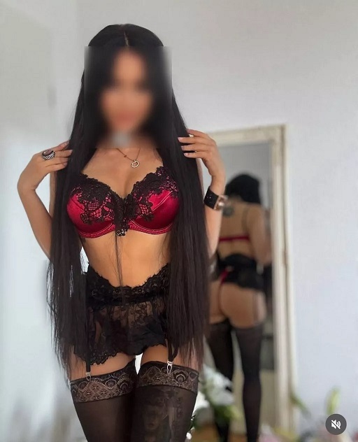 Проститутка Питера Аленка с 3 размером груди предлагает интим услуги у метро Московская  +7 (921) 020-39-44 - фото 4