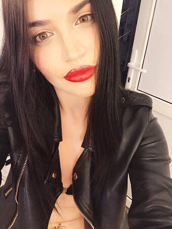 Индивидуалка Дина +7(981)155-42-85 Питера